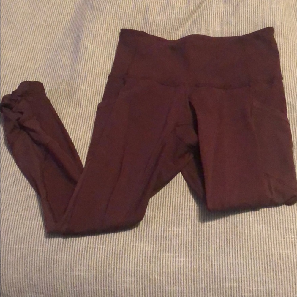 Lululemon crop